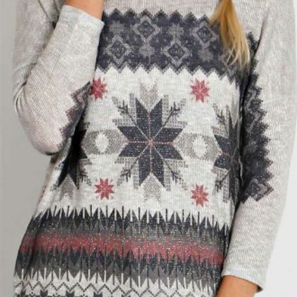 Snowflake Print glitter Top - Picture 3 of 4